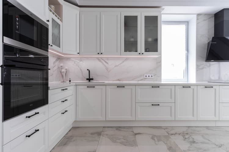 Доставка и сборка